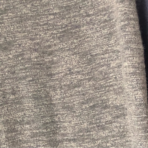 CLOSEOUT \Rock & Republic\• Men’s Pieced Henley Shirt - Picture 10 of 16